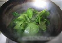 葱姜蒸鲜贝的做法 步骤3