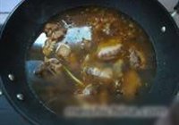 红枣桂圆烧排骨的做法 步骤7