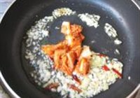 韩式泡菜烧鲜鱼的做法 步骤3