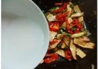 小炒攸县香干的做法 步骤7