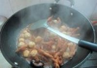 鹌鹑蛋烧鸡脚的做法 步骤17