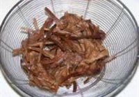 茶树菇焖鸭的做法 步骤7