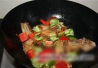 回锅肉的做法 步骤9
