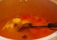 番茄排骨炖莲藕的做法 步骤5