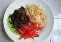 鱼香肉丝的做法 步骤2