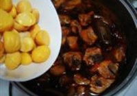 辣焖栗子鸡的做法 步骤16