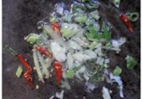杭椒炒青豆丹的做法 步骤4