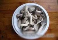 香菜鱼丸汤的做法 步骤12