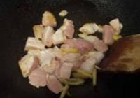 猪肉炖粉丝的做法 步骤5