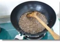 洋葱焖牛肉碎的做法 步骤9