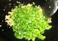 四季豆炒肉末的做法 步骤6