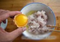 香菜鱼丸汤的做法 步骤6