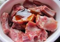 蜜汁烧排骨的做法 步骤3