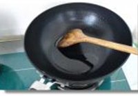 洋葱焖牛肉碎的做法 步骤4