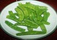 荷兰豆炒木耳的做法 步骤1