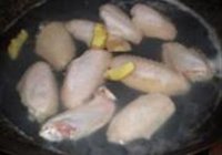可乐鸡翅的做法 步骤1