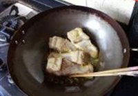 紫苏鱼块的做法 步骤8