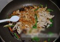 酱爆海蜇鸡丝的做法 步骤14