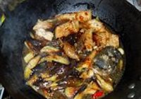 草鱼烧茄子的做法 步骤9