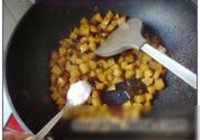 麻辣土豆丁的做法 步骤9