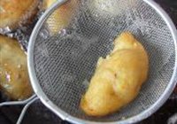 糯香土豆炸饺的做法 步骤12