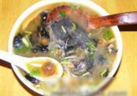 煲高丽参当归乌鸡汤的做法 步骤6
