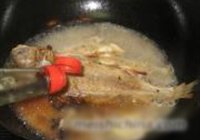 蒜子烧黄鱼的做法 步骤6