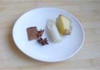 茶树菇栗子鸡的做法 步骤4