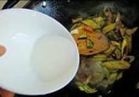 黄瓜炒猪肝的做法 步骤12