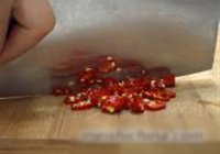 黄剁椒蒸边鱼的做法 步骤1