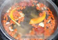 煲高丽参当归乌鸡汤的做法 步骤5