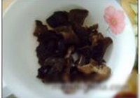素版木须肉的做法 步骤2