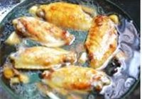 红烧鸡翅的做法 步骤7