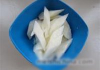 三鲜排骨汤的做法 步骤6