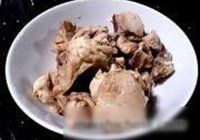 咖喱土豆鸡的做法 步骤2