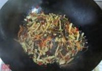 泡椒版鱼香肉丝的做法 步骤8