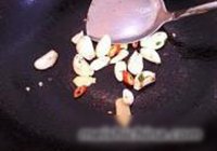 大蒜炆鱼的做法 步骤8