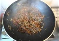 野生芦蒿炒肉丝的做法 步骤12
