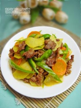 三蔬炒牛肉