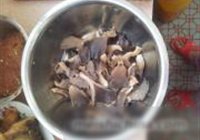 炸蘑菇的做法 步骤1