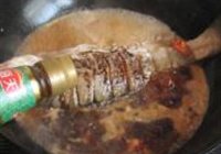 蒜子烧海鲈鱼的做法 步骤6
