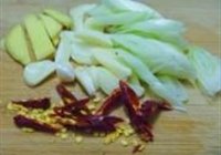 酸菜鱼的做法 步骤2