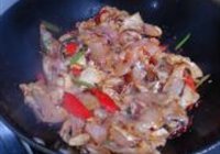 麻辣鱼片的做法 步骤8