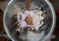 炸蘑菇的做法 步骤2