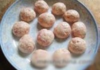 鲫鱼浓汤丸子煲的做法 步骤7