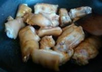 红烧猪蹄的做法 步骤4