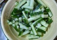 辣拌脆黄瓜的做法 步骤6