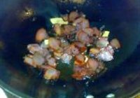 青蒜土豆炒腊肉的做法 步骤6