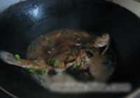 煎石斑鱼的做法 步骤5