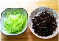 鱼香肉丝的做法 步骤3